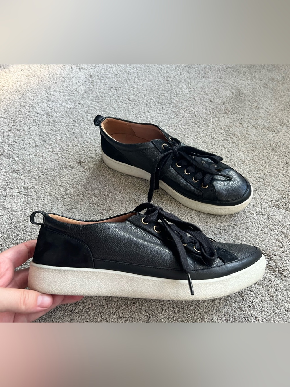 Vionic Winny Women’s Size 8.5 Black Leather Orthotic Sneakers Comfort Shoes